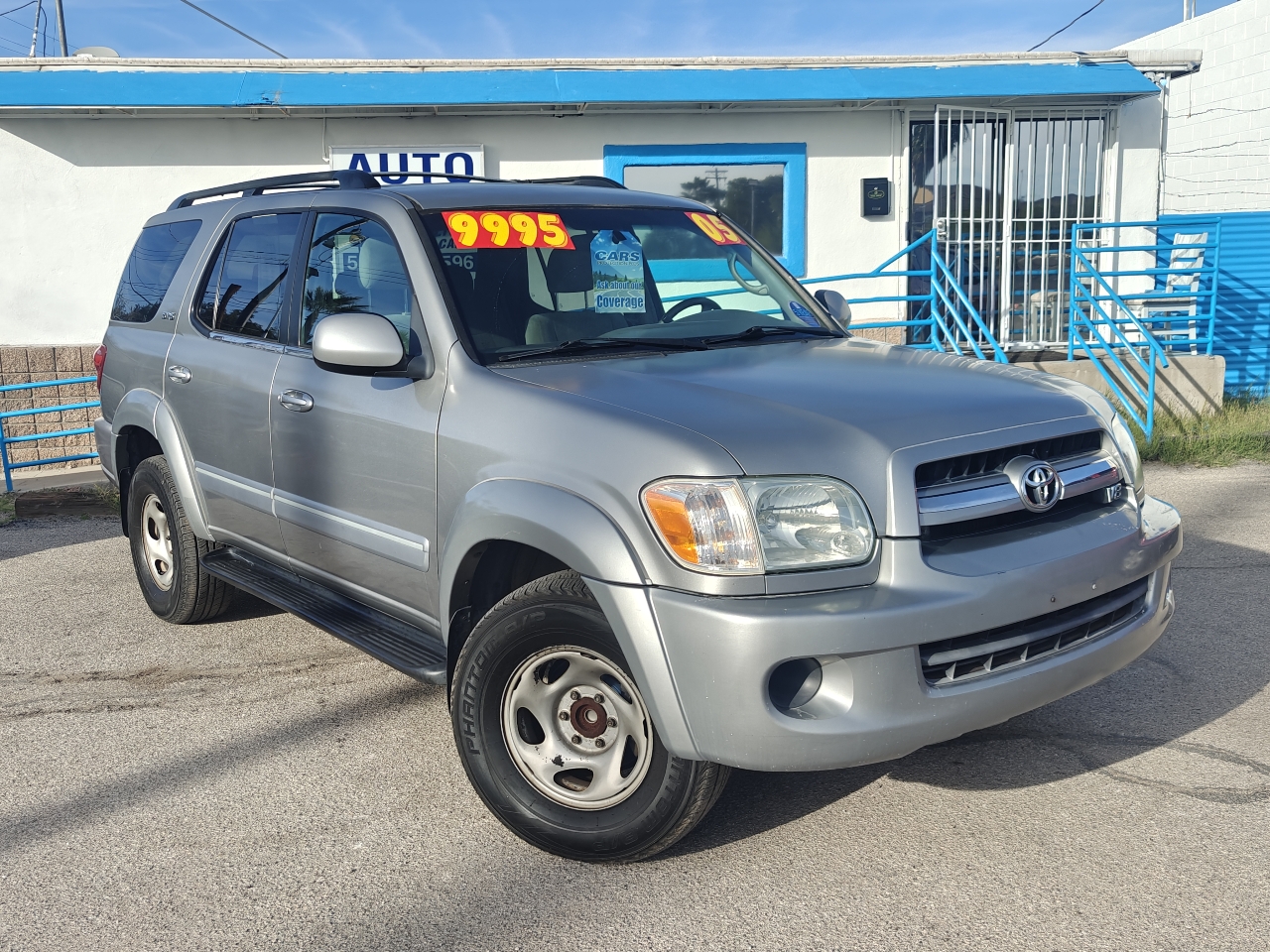Toyota Sequoia  2005