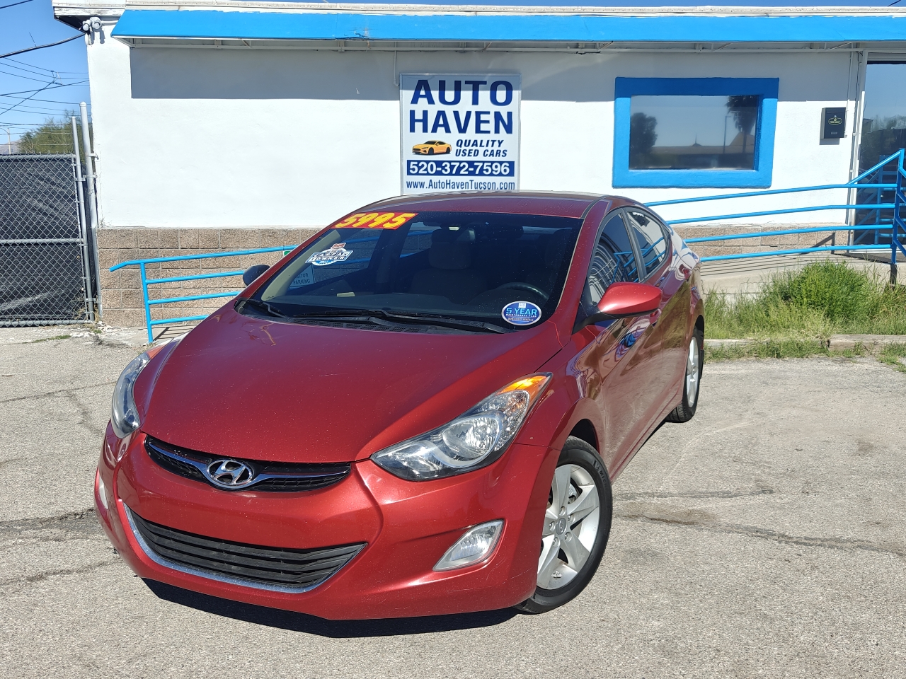 Hyundai Elantra  2012