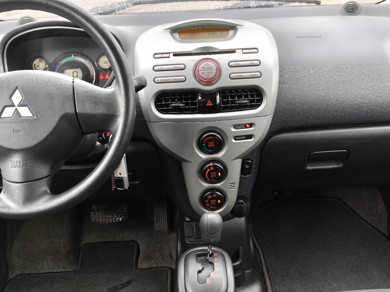 Mitsubishi I-MiEV  2012