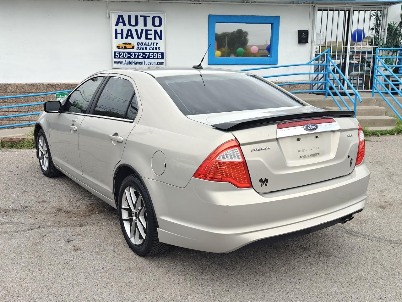 Ford Fusion  2010