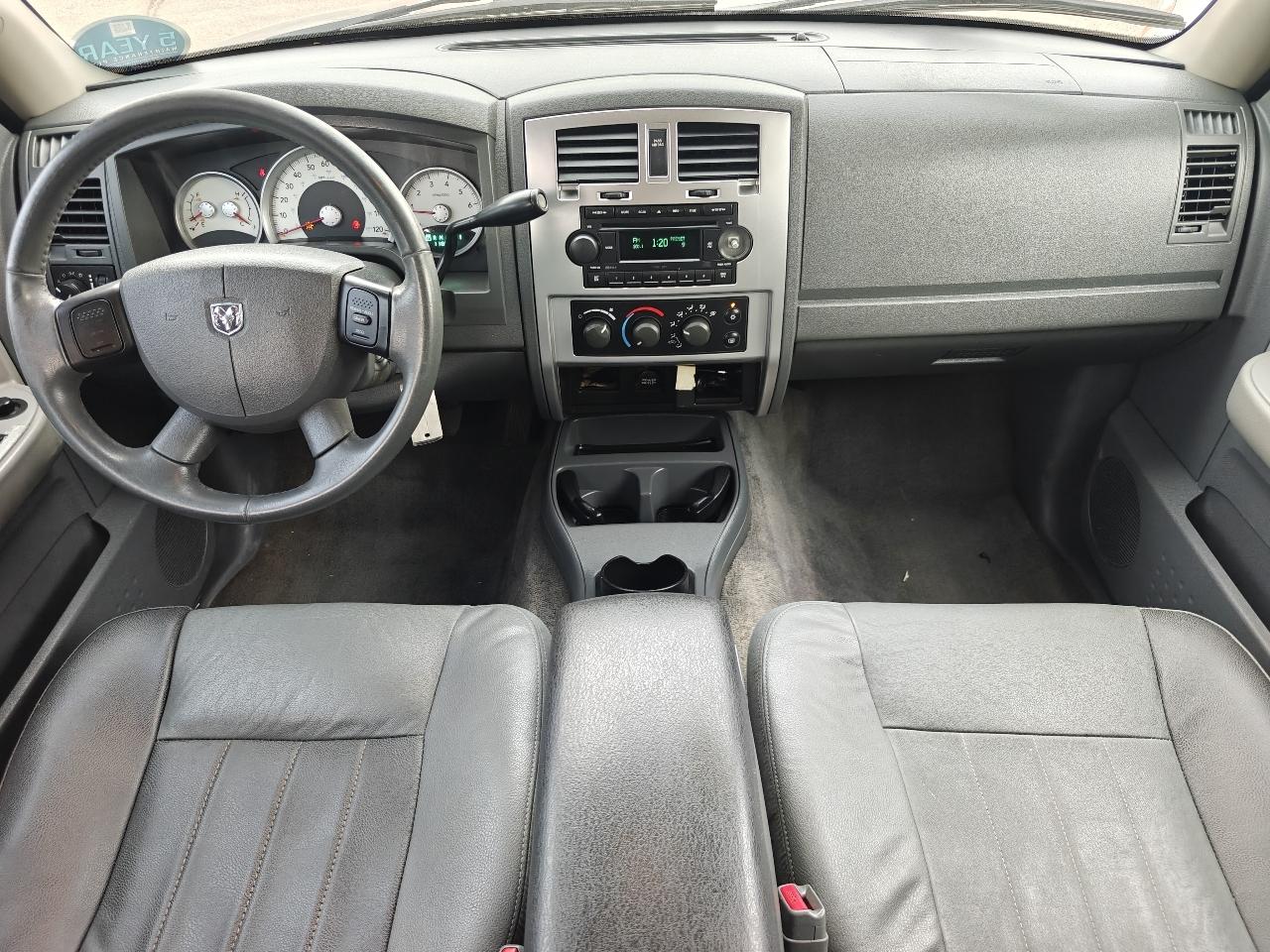 Dodge Dakota  2005