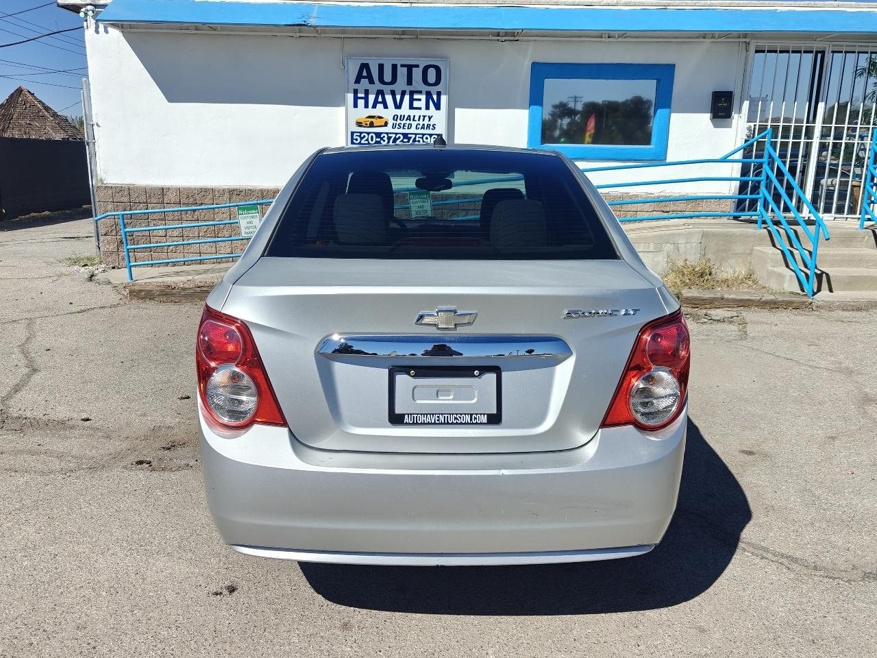 Chevrolet Sonic 2LT Sedan 2012