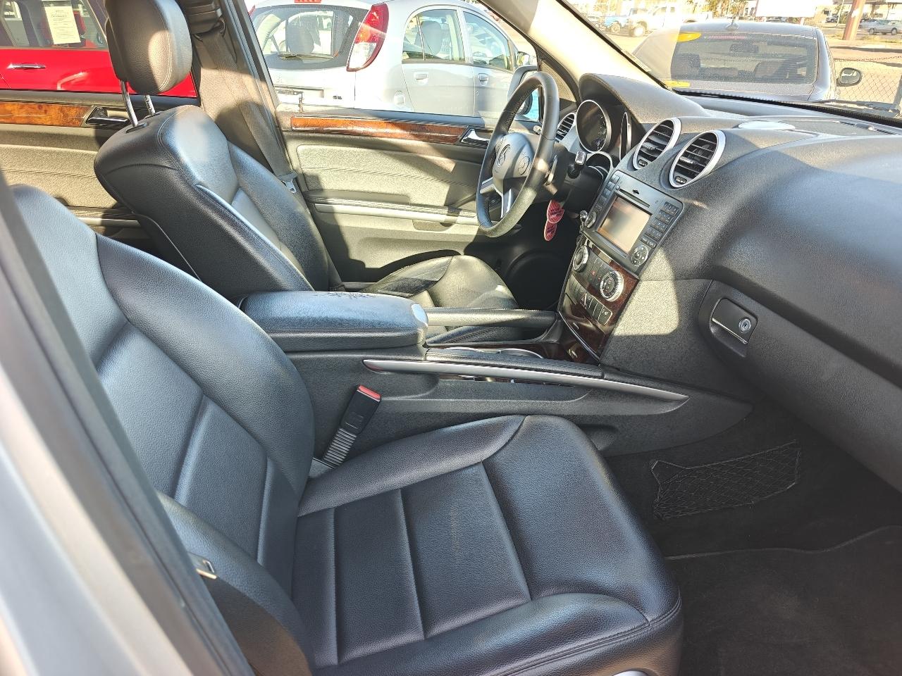 Mercedes-Benz M-Class ML550 4MATIC 2009