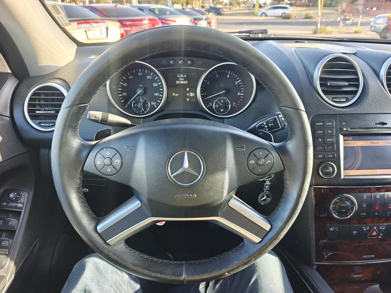 Mercedes-Benz M-Class ML550 4MATIC 2009