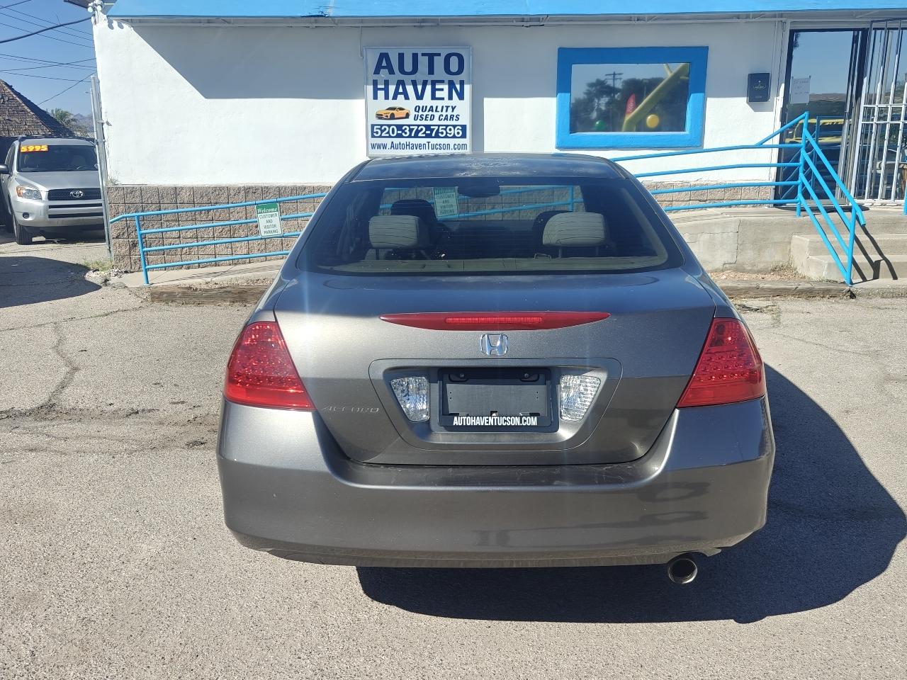 Honda Accord EX sedan 2006