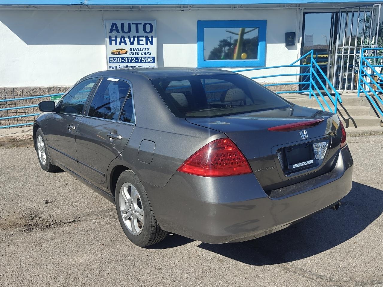 Honda Accord EX sedan 2006