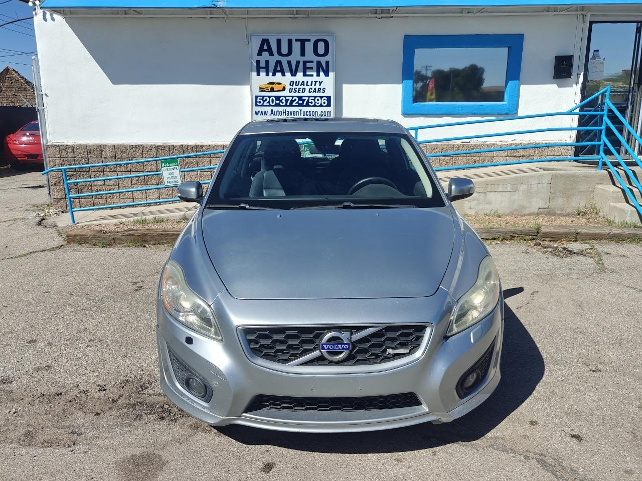 Volvo C30 2dr Cpe T5 R-Design 2011