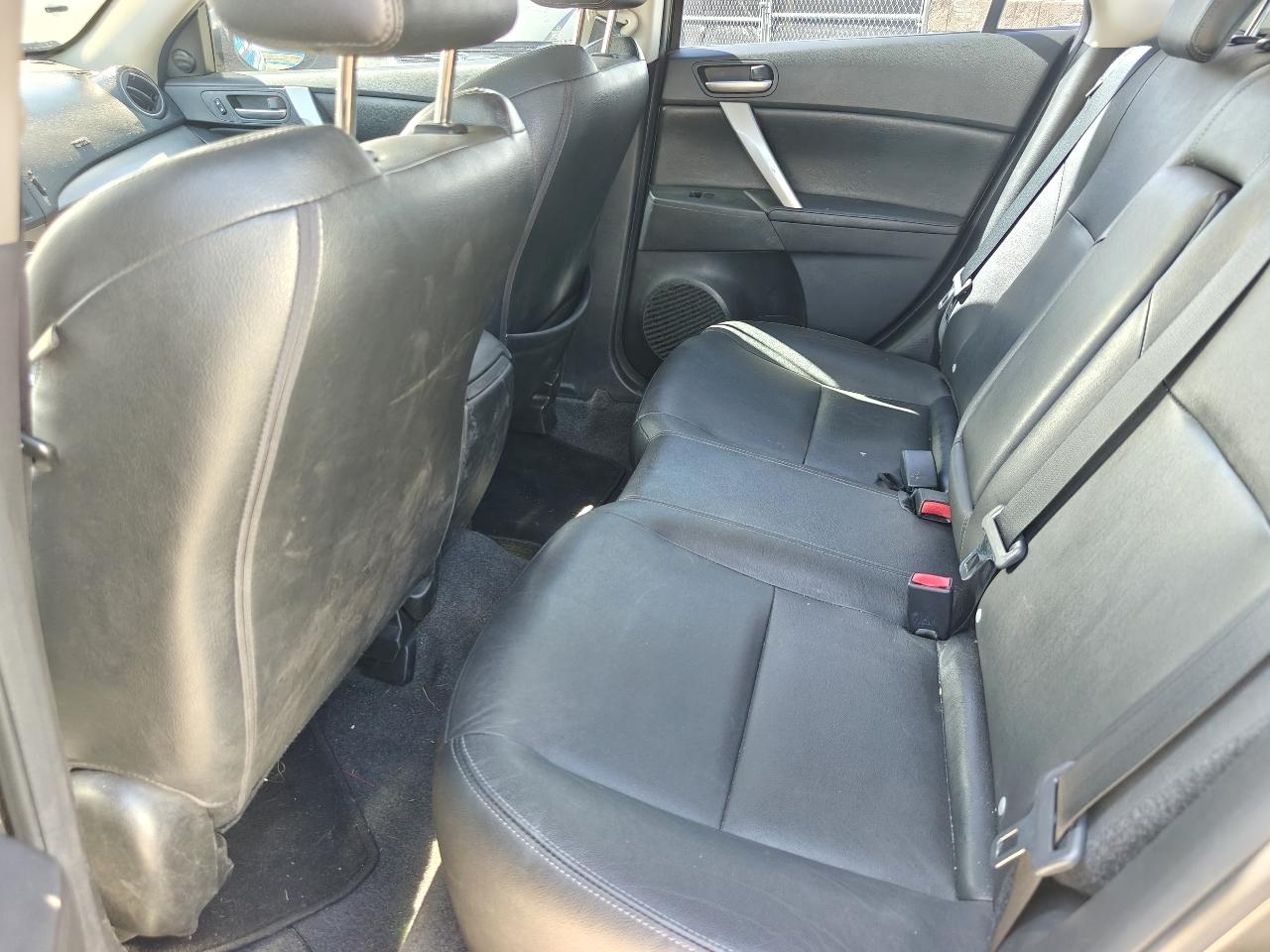 Mazda MAZDA3 s Sport 5-Door 2010