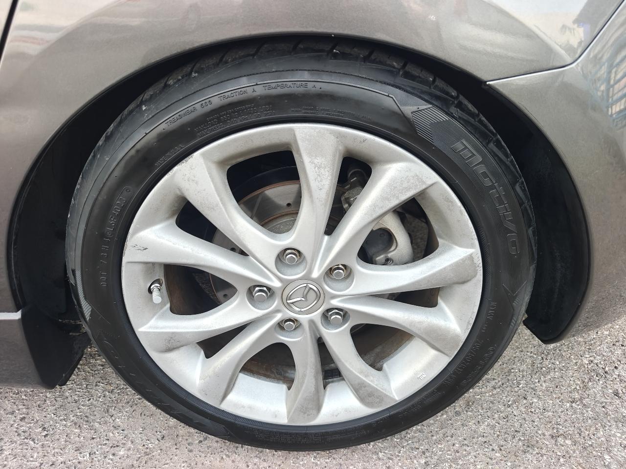Mazda MAZDA3 s Sport 5-Door 2010