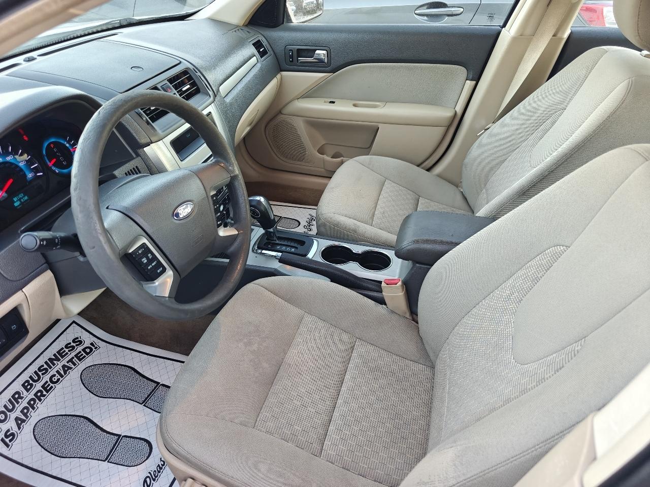 Ford Fusion  2011