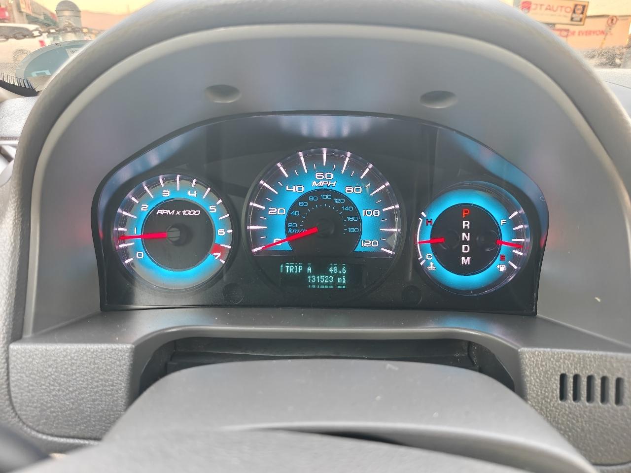 Ford Fusion  2011