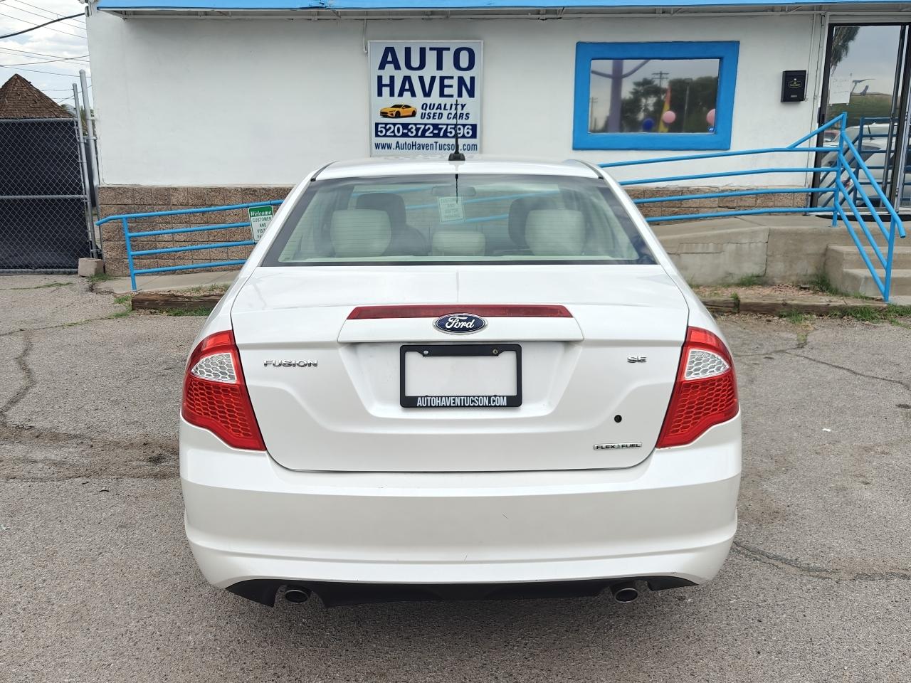 Ford Fusion  2011