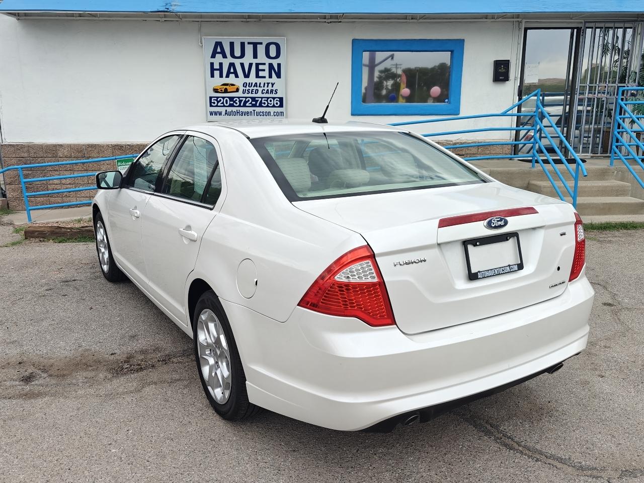 Ford Fusion  2011