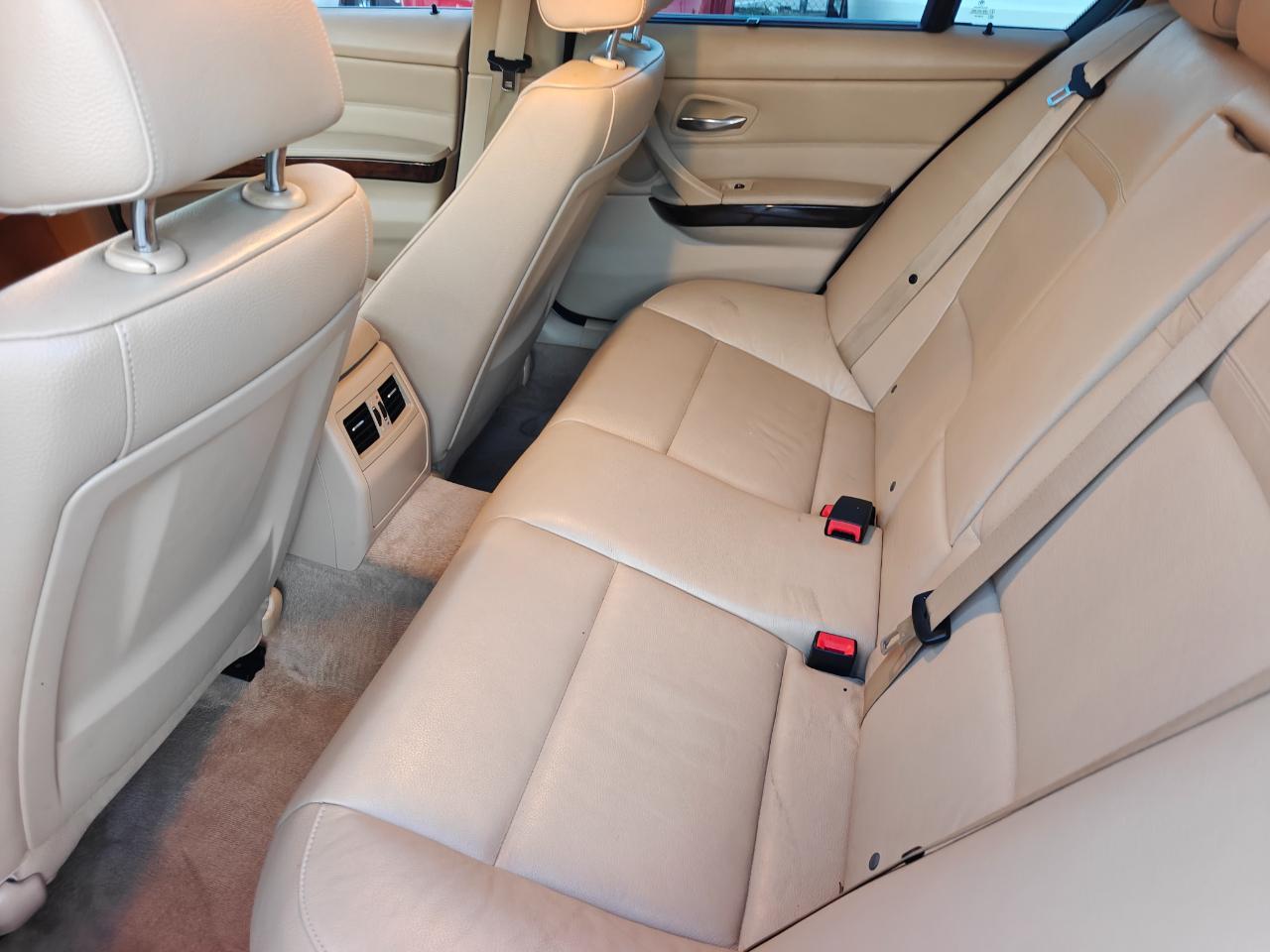 BMW 335D  2011