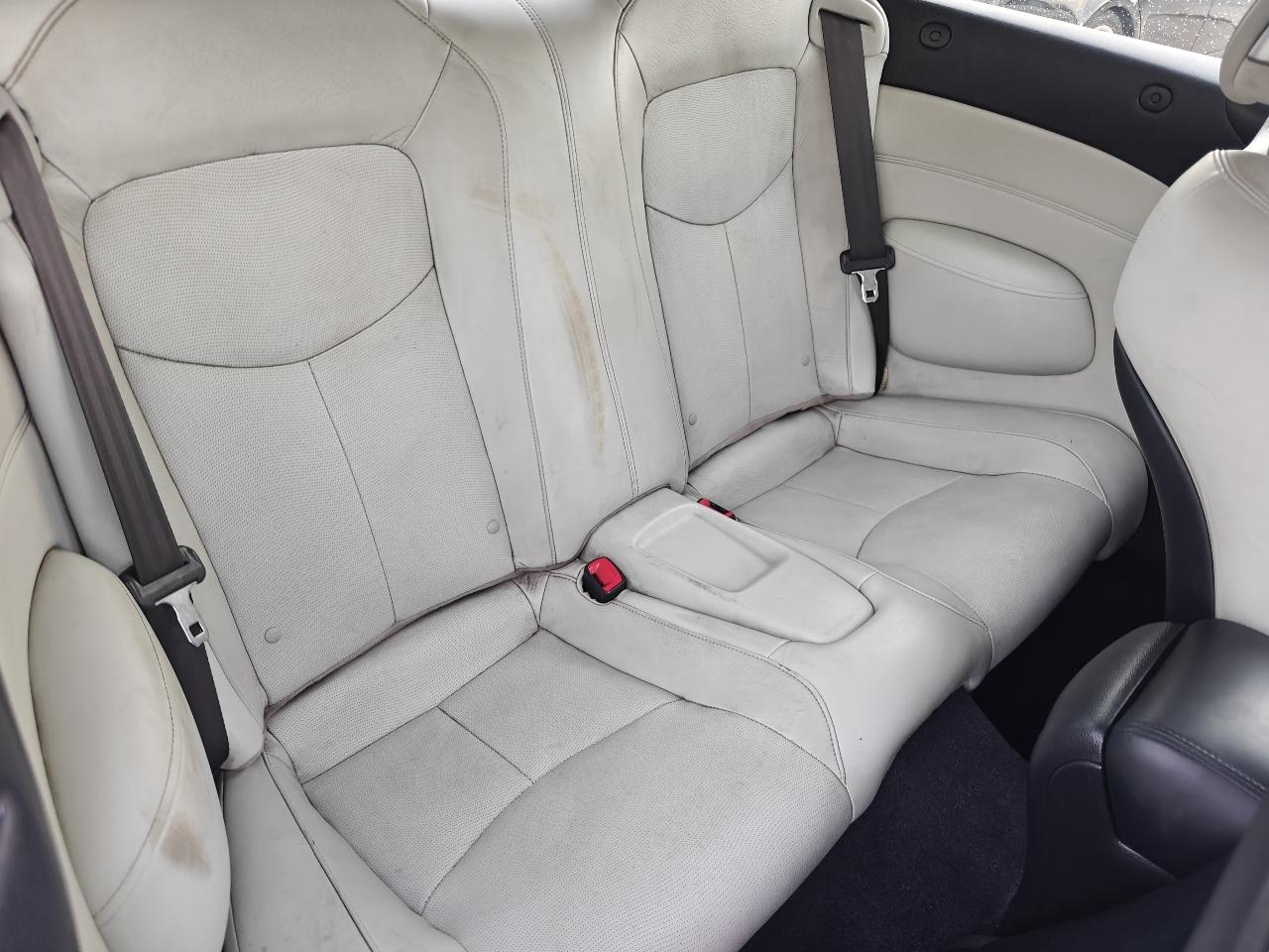 Infiniti G37  2012