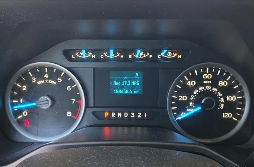 Ford F-150 2WD SuperCrew 145" XLT 2016