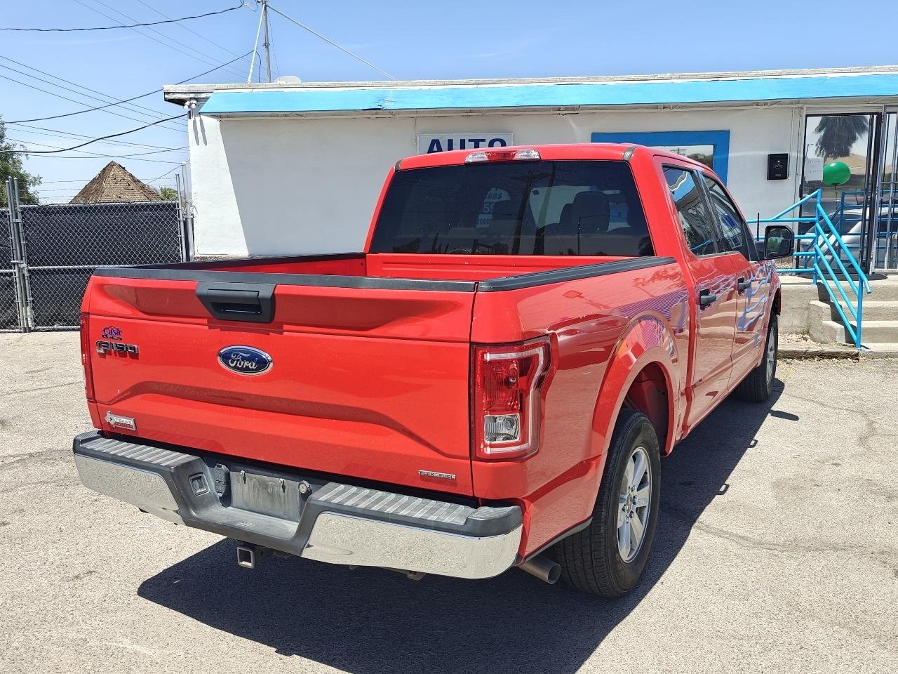 Ford F-150 2WD SuperCrew 145" XLT 2016