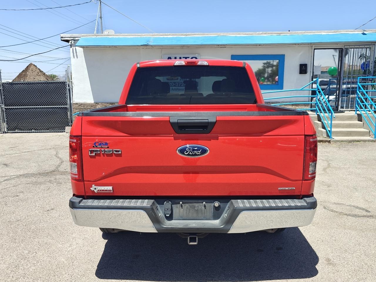 Ford F-150 2WD SuperCrew 145" XLT 2016