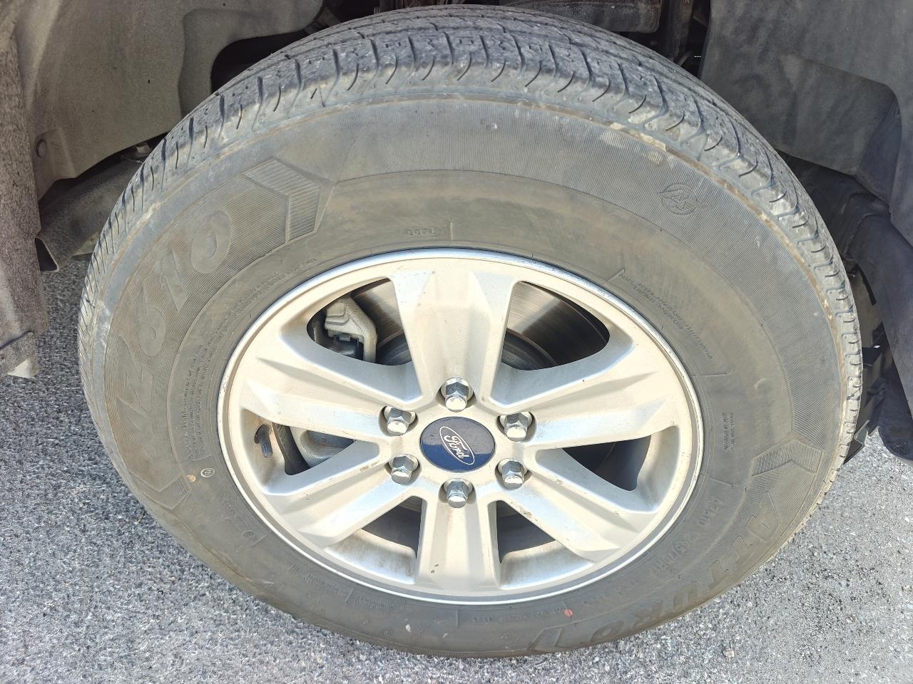 Ford F-150 2WD SuperCrew 145" XLT 2016