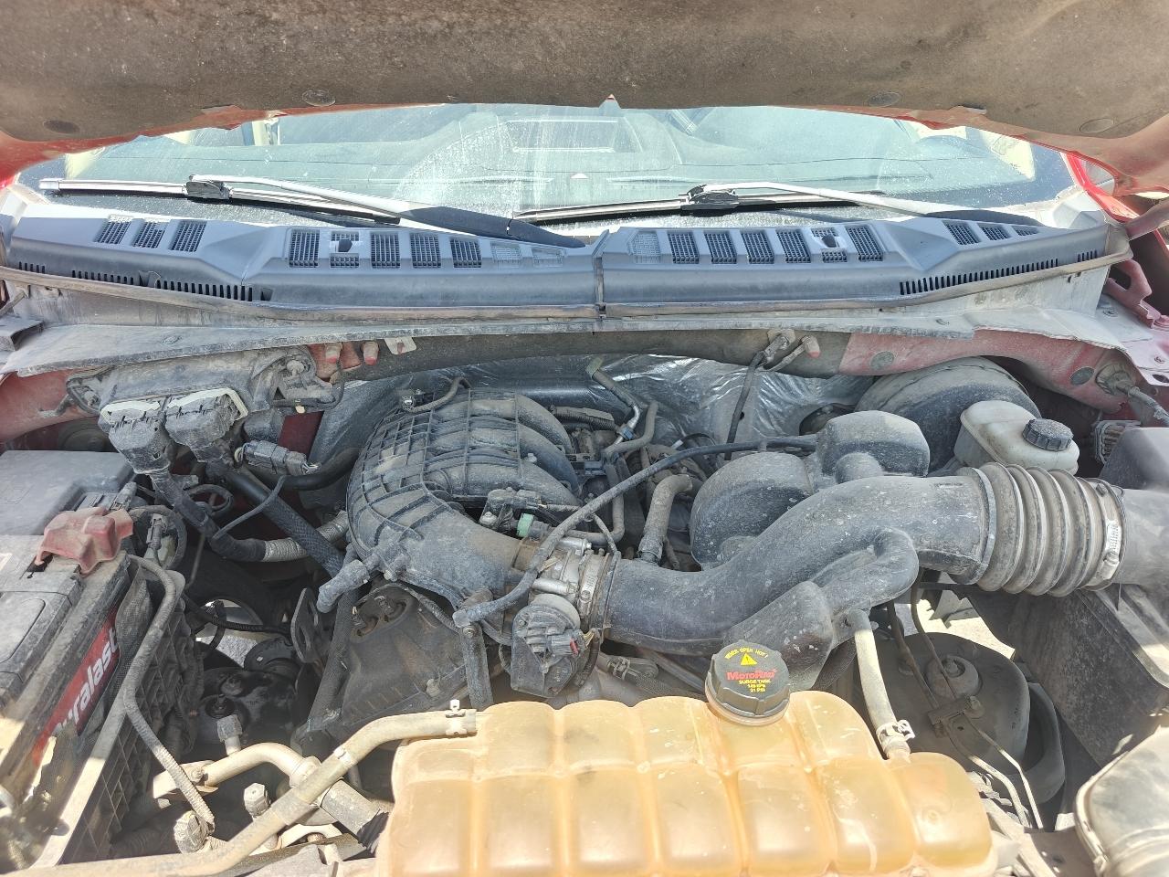 Ford F-150 2WD SuperCrew 145" XLT 2016