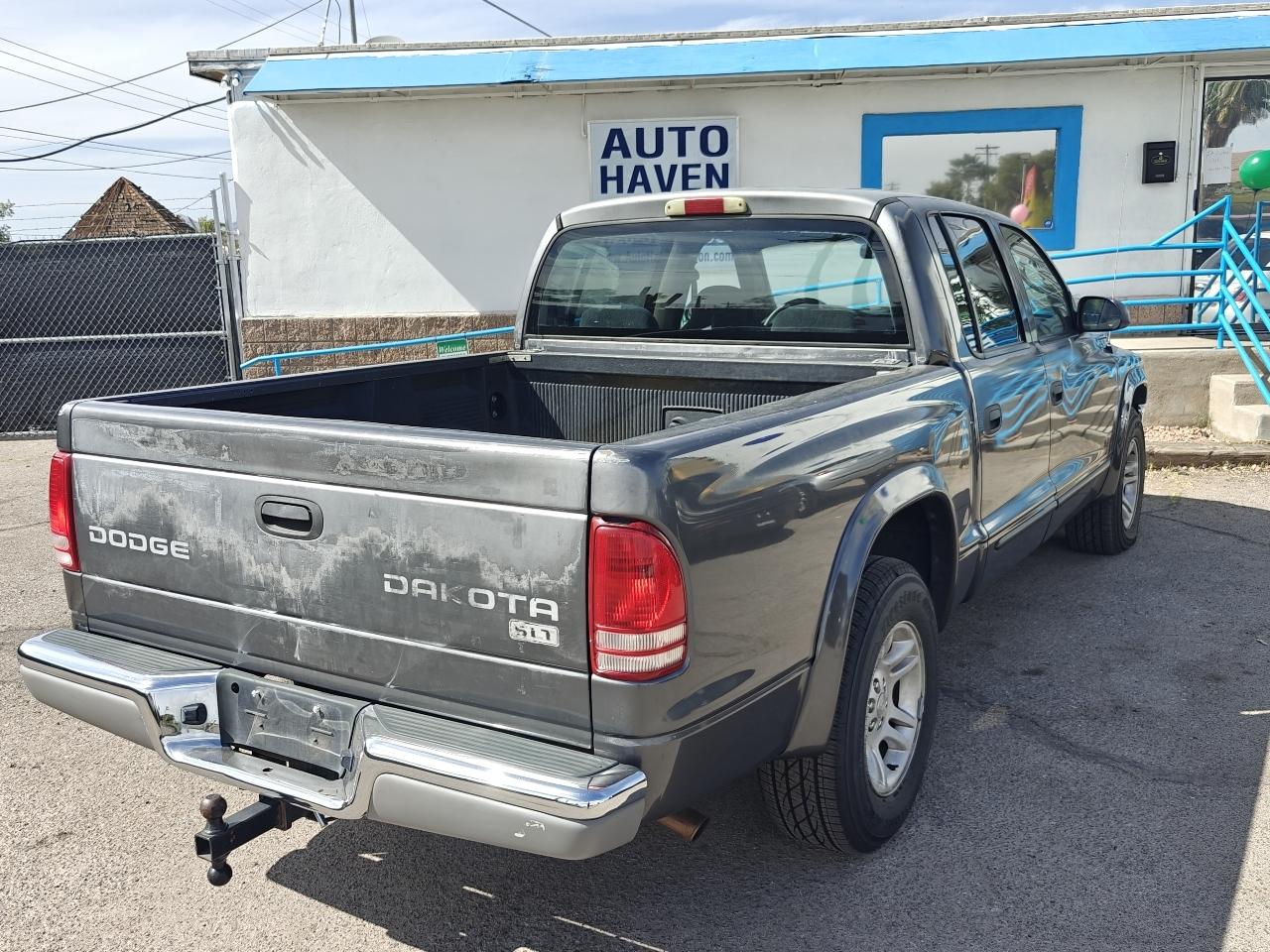 Dodge Dakota SLT Quad Cab 2WD 2003