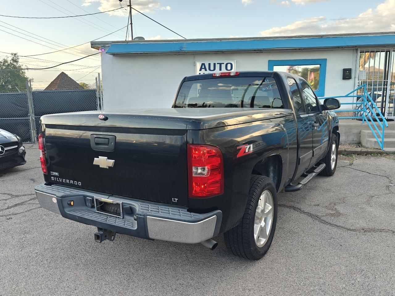 Chevrolet Silverado 1500 2WD Ext Cab 143.5" LT w/1LT 2008