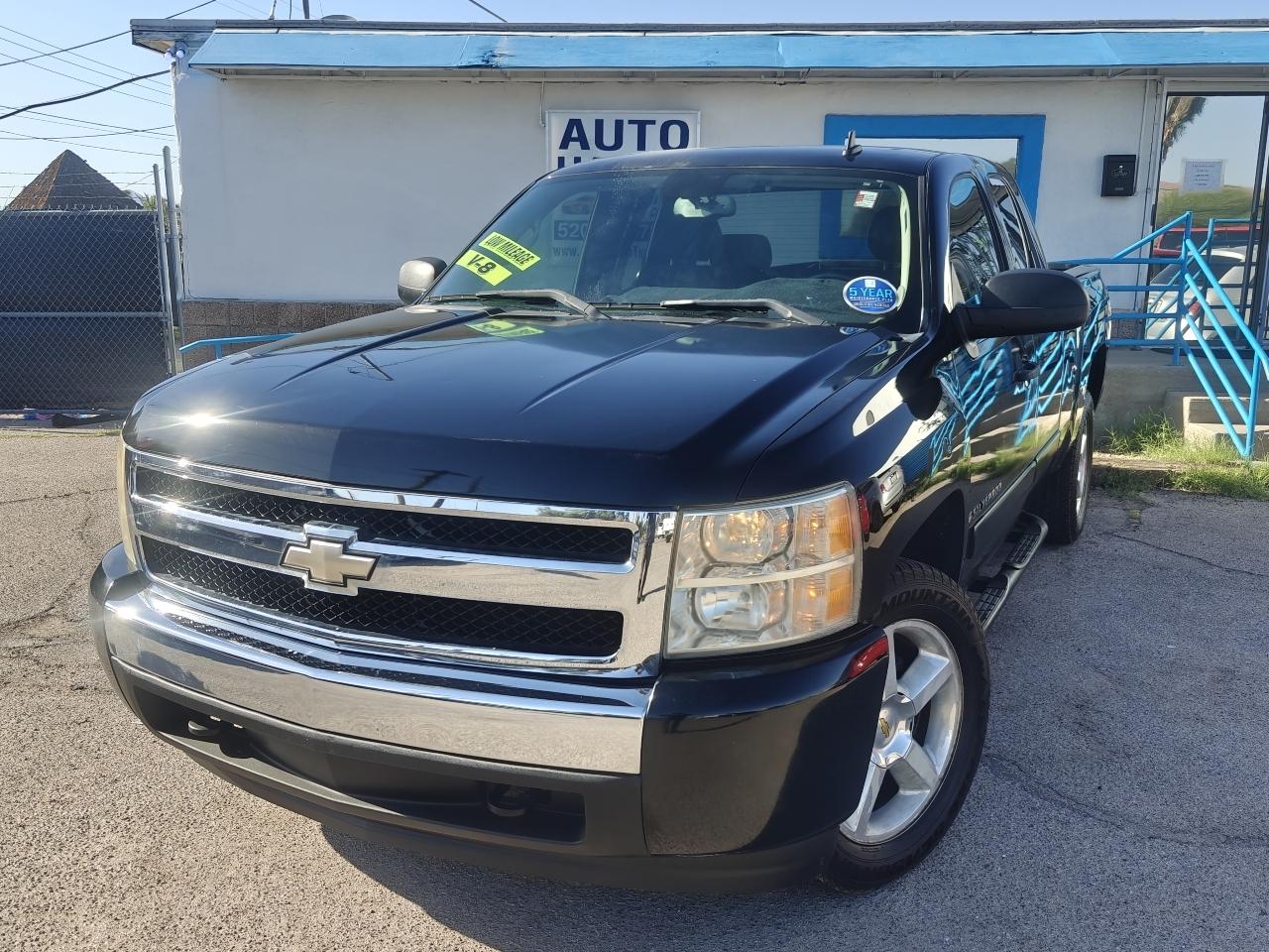 2008 Chevrolet Silverado 1500 2WD Ext Cab 143.5" LT w/1LT