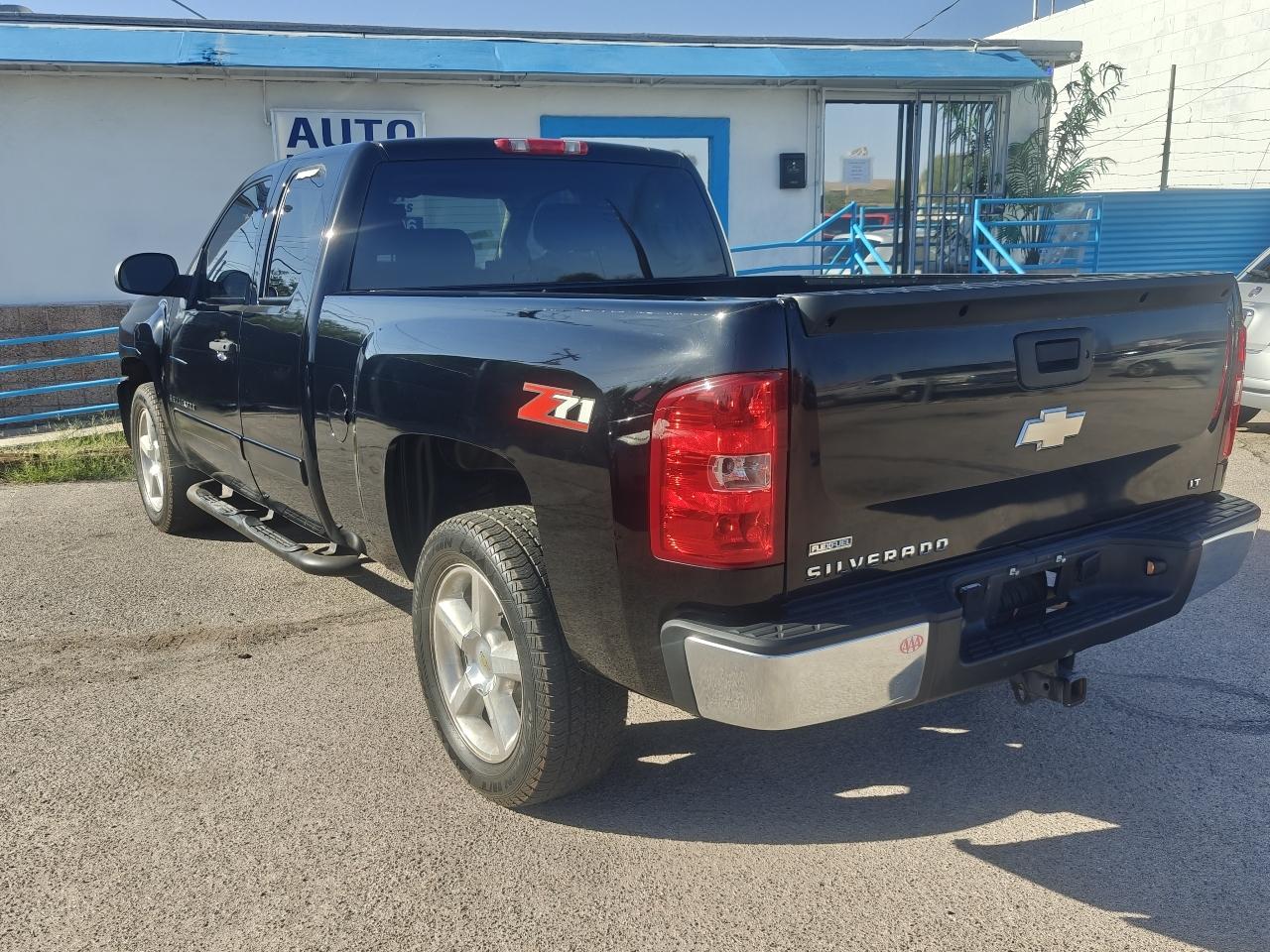 Chevrolet Silverado 1500 2WD Ext Cab 143.5" LT w/1LT 2008