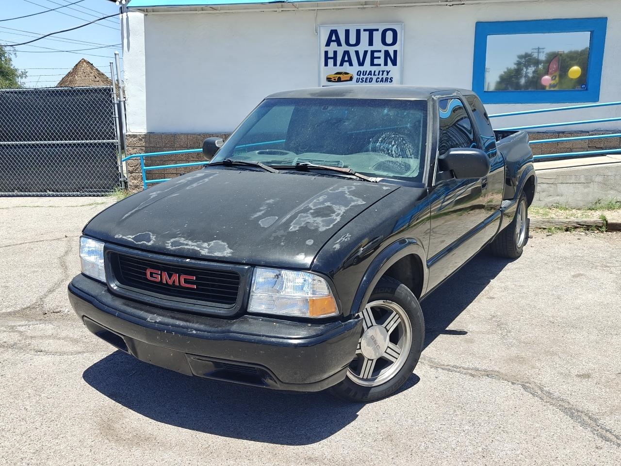 2001 GMC Sonoma 2WD Extended Cab SL's photo