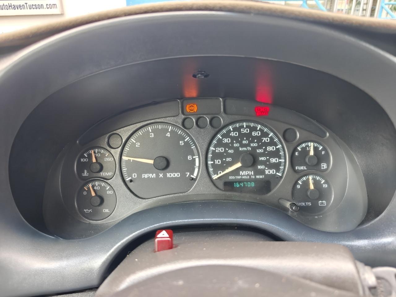 GMC Sonoma SL Ext. Cab Short Bed 2WD 2001