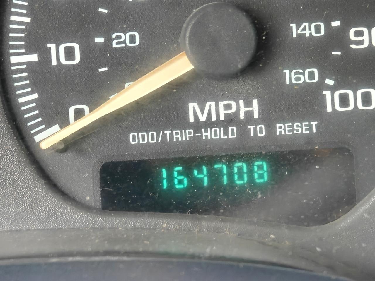 GMC Sonoma SL Ext. Cab Short Bed 2WD 2001