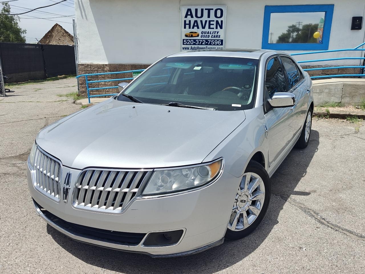 Lincoln MKZ Hybrid Sedan 2012
