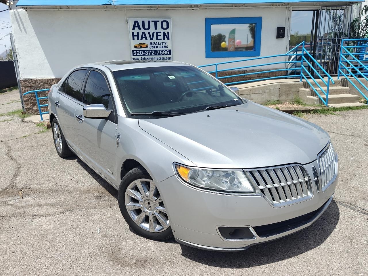 Lincoln MKZ Hybrid Sedan 2012