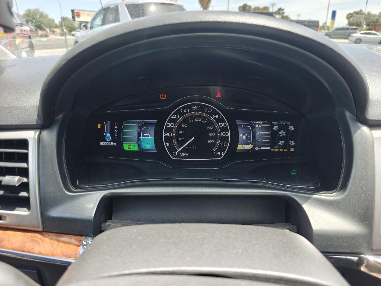 Lincoln MKZ Hybrid Sedan 2012