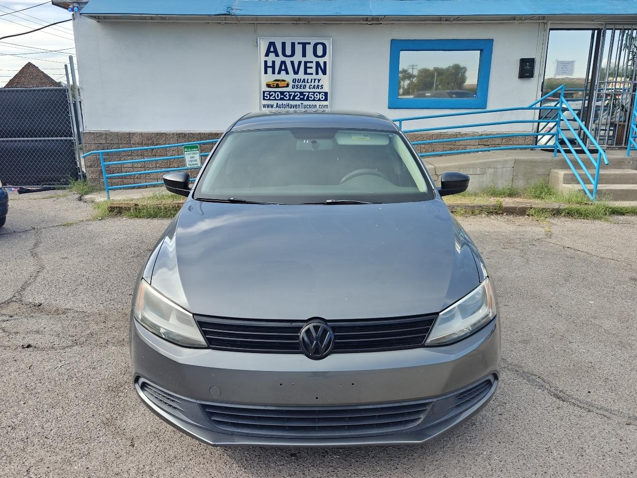 Volkswagen Jetta S 2014