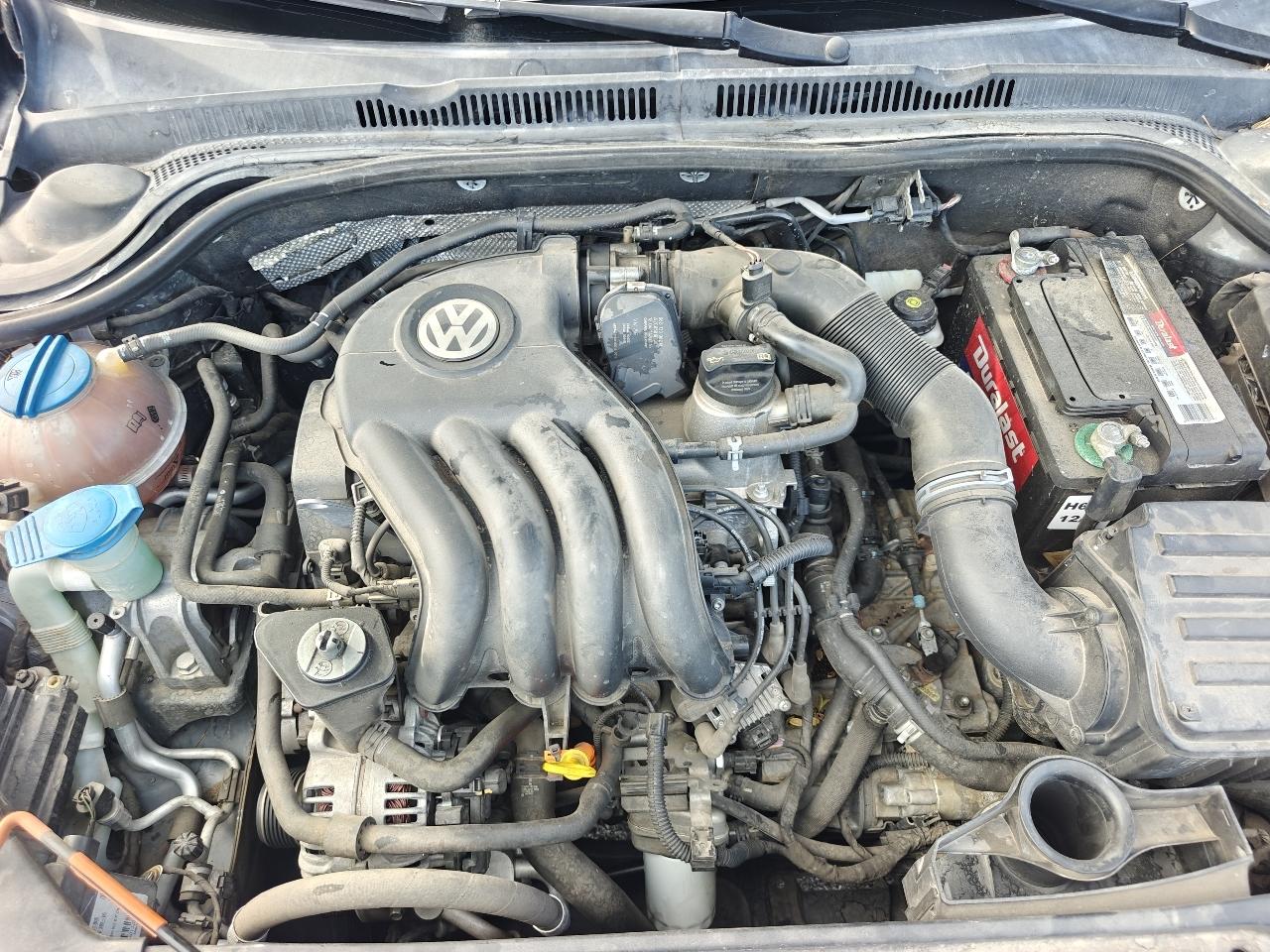 Volkswagen Jetta S 2014