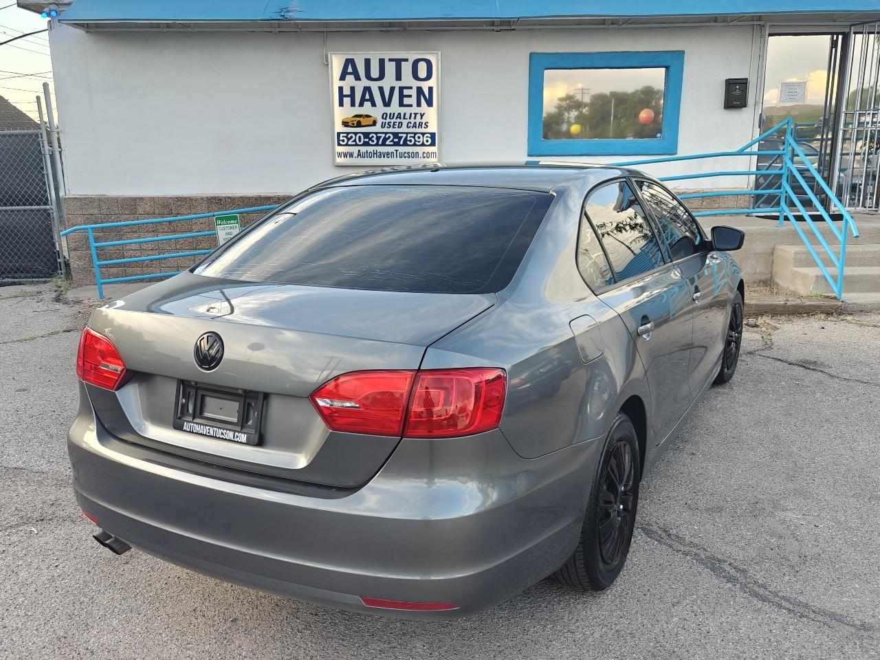 Volkswagen Jetta S 2014