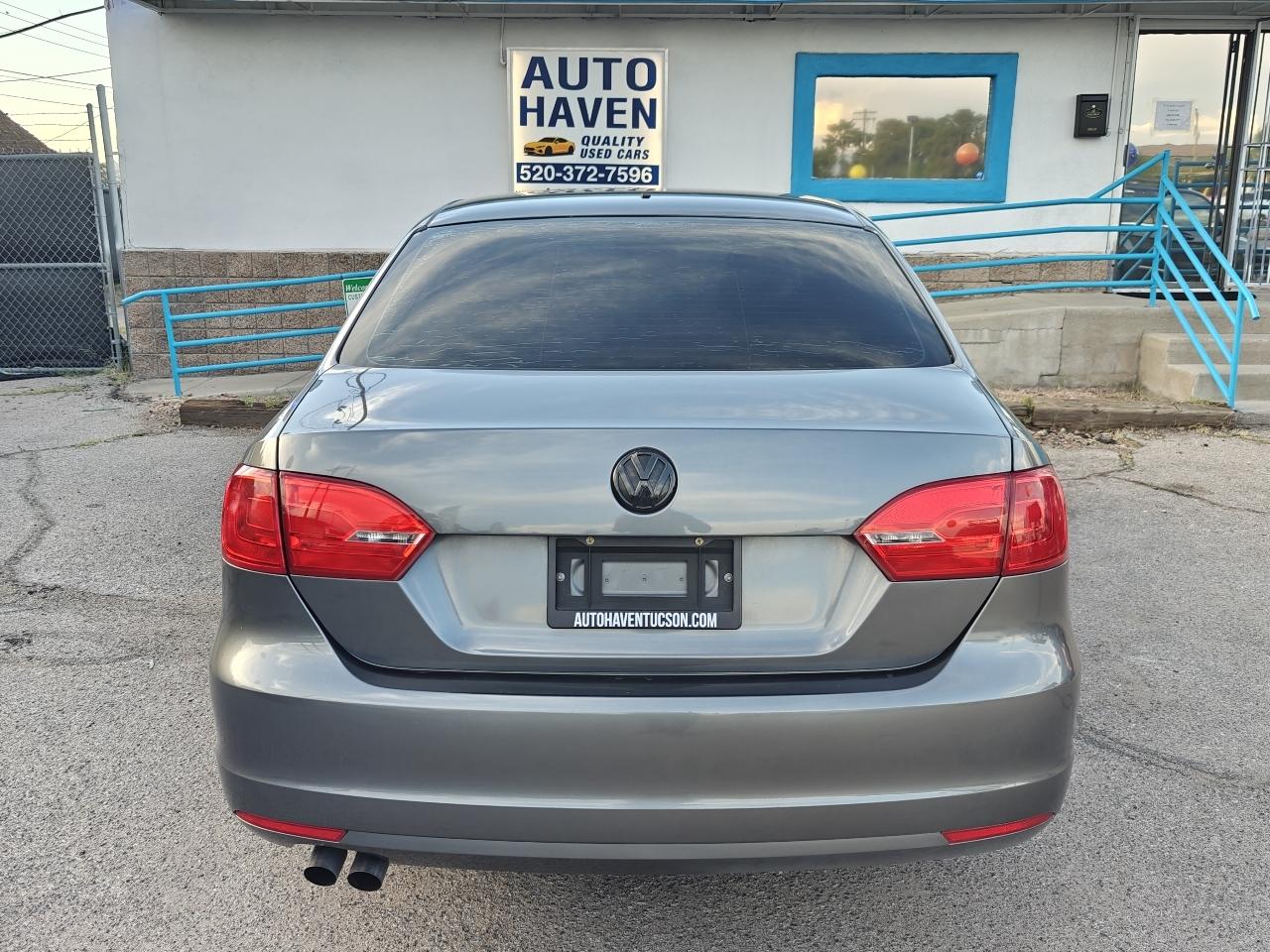 Volkswagen Jetta S 2014