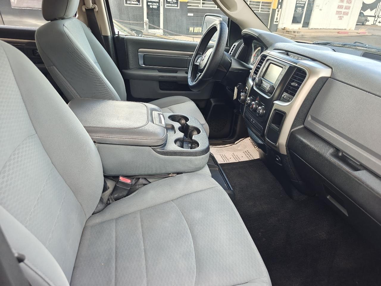 RAM 1500 SLT Crew Cab LWB 2WD 2017