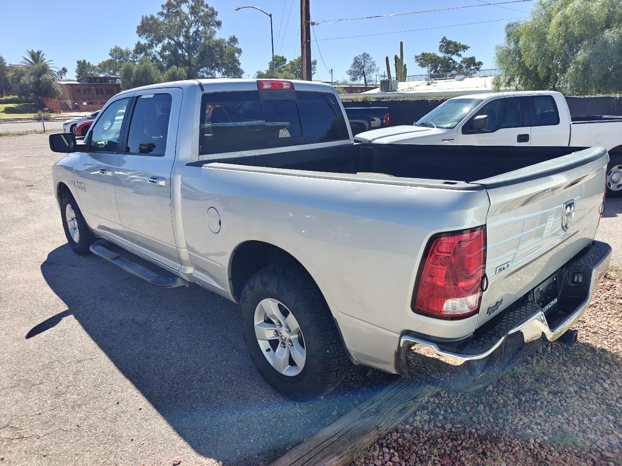 RAM 1500 SLT Crew Cab LWB 2WD 2017