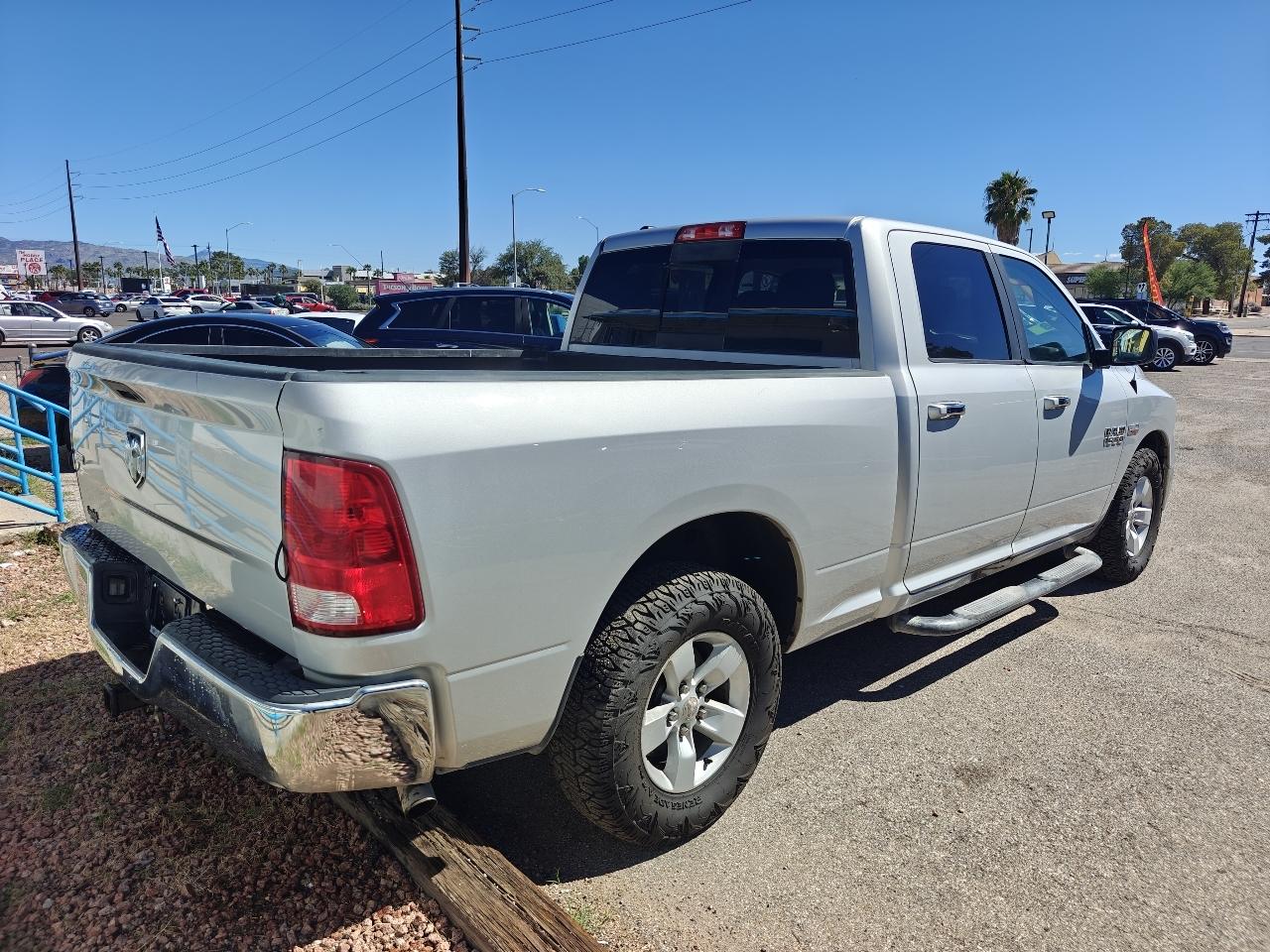 RAM 1500 SLT Crew Cab LWB 2WD 2017