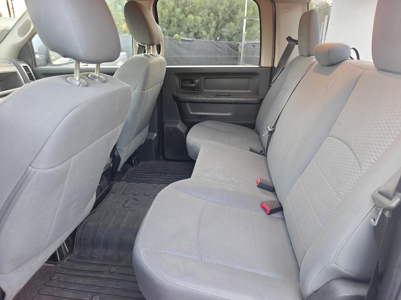 RAM 1500 Tradesman/Express Crew Cab SWB 2WD 2014