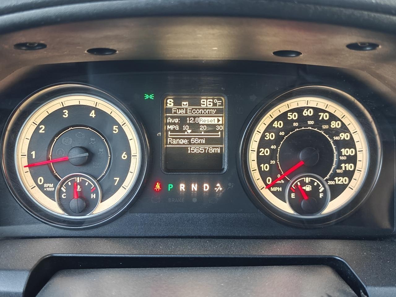 RAM 1500 Tradesman/Express Crew Cab SWB 2WD 2014