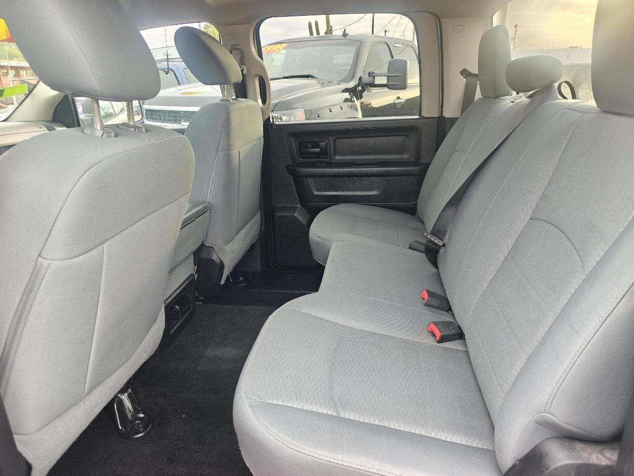 RAM 1500 Tradesman/Express Crew Cab SWB 2WD 2014