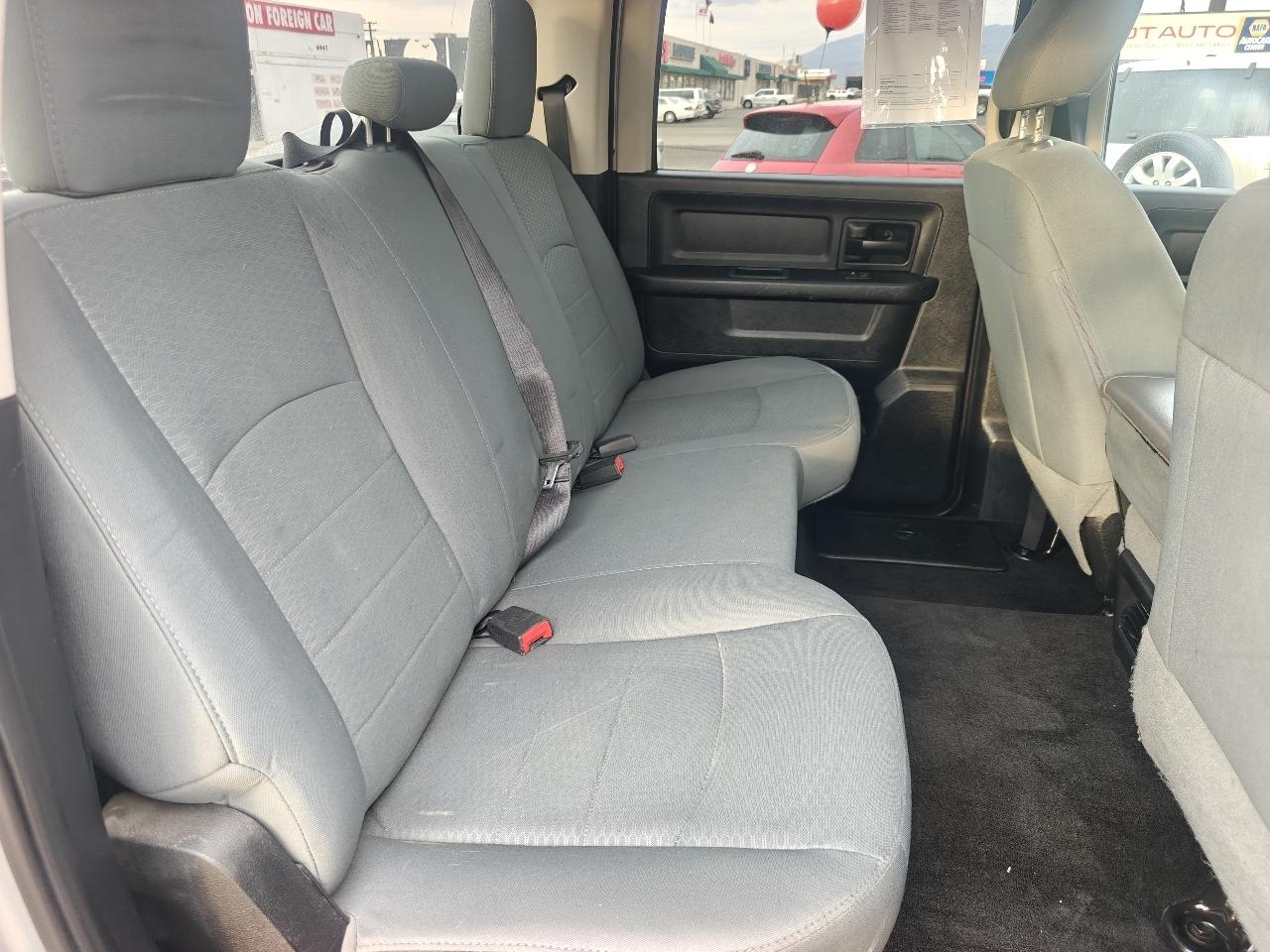RAM 1500 Tradesman/Express Crew Cab SWB 2WD 2014