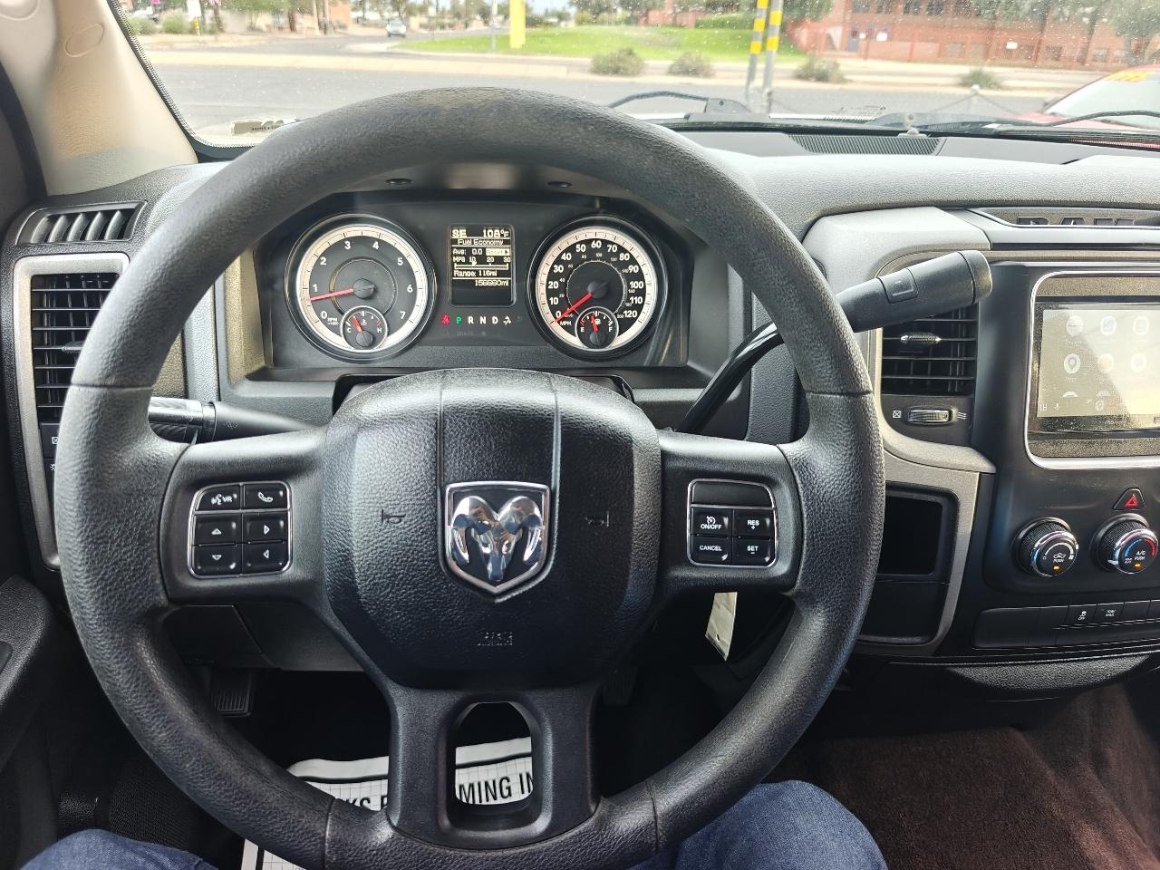 RAM 1500 Tradesman/Express Crew Cab SWB 2WD 2014