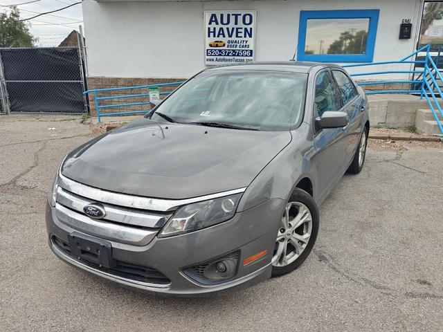 Gray 2012 Ford Fusion Sedan Front-Wheel Drive