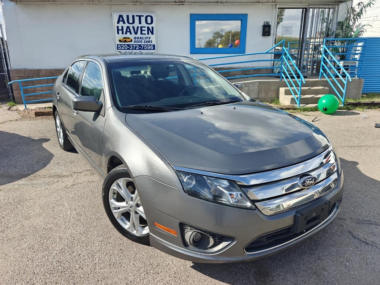 Ford Fusion SE 2012
