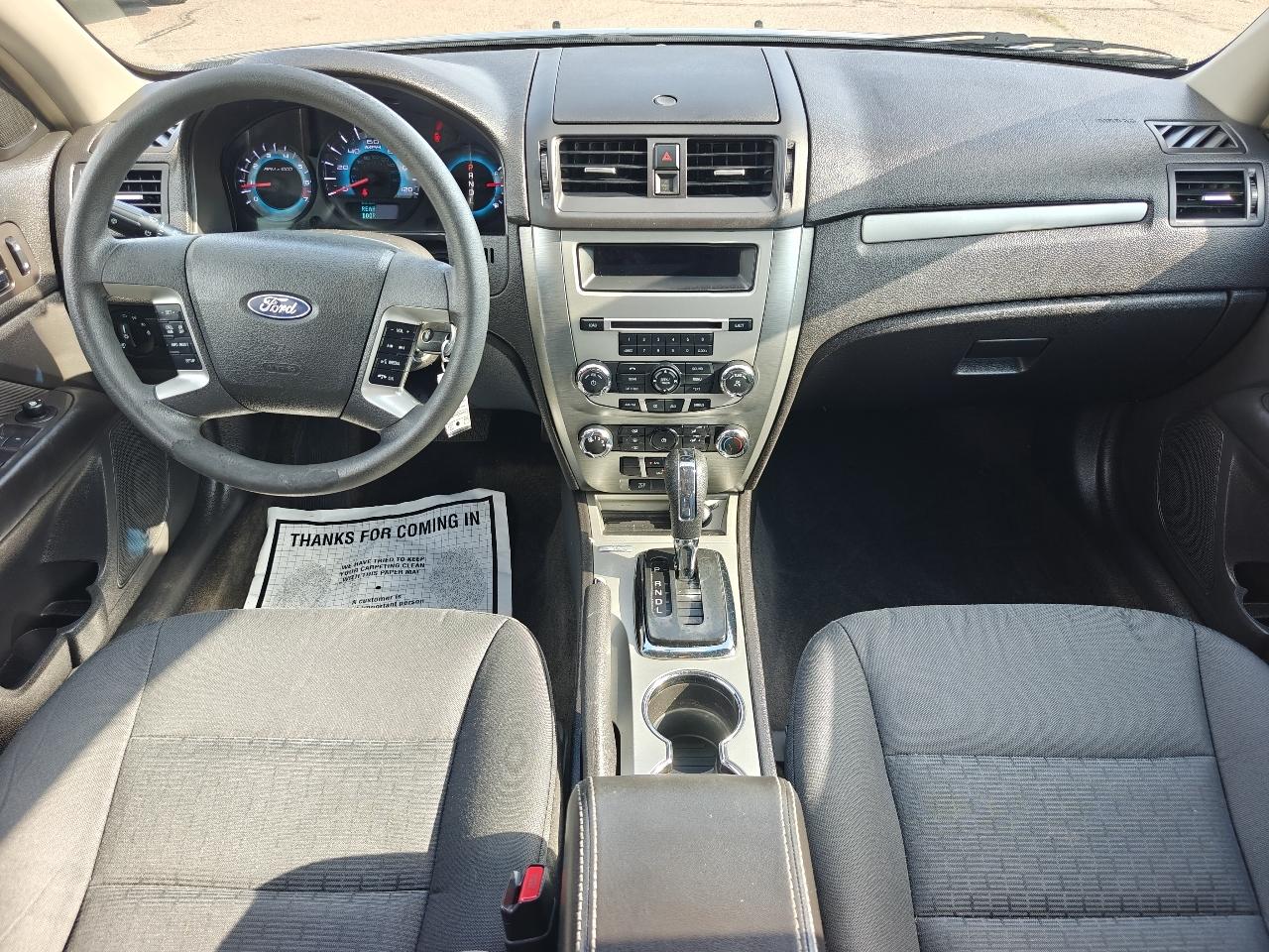 Ford Fusion SE 2012