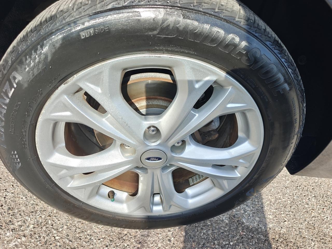 Ford Fusion SE 2012